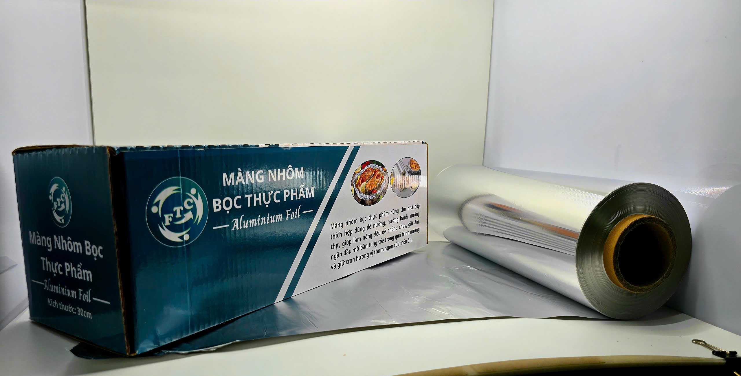 Lựa chọn đúng loại giấy bạc bọc đồ ăn phù hợp với nhu cầu giúp đảm bảo an toàn và hiệu quả.
