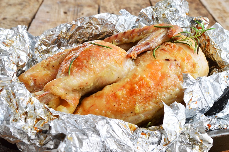 CHẾ BIẾN GÀ NƯỚNG GIẤY BẠC