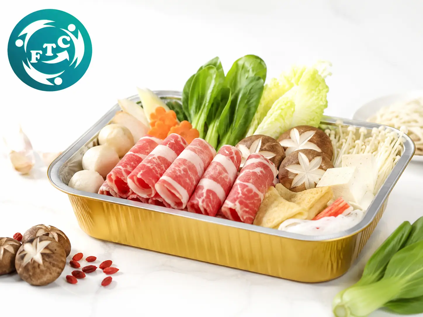 Một nồi lẩu ngon sẽ trọn vẹn hơn khi được đóng gói bằng khay nhôm vàng đựng lẩu mang về